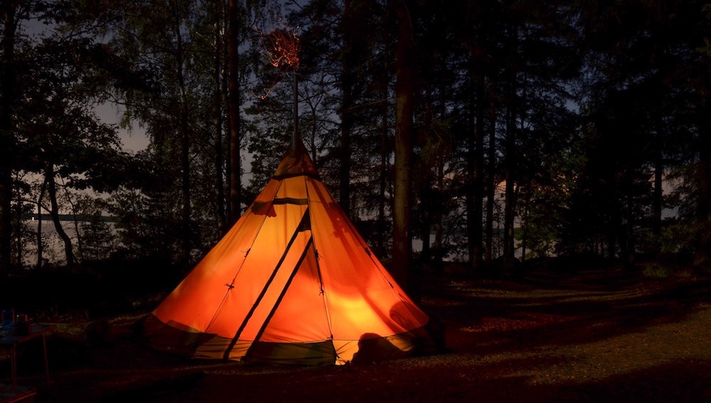 5 Online Stores Of Spring Camping Essentials