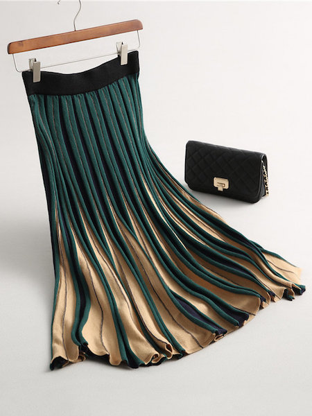Women Gradient Elastic Waist Pleated Knitted Skirts